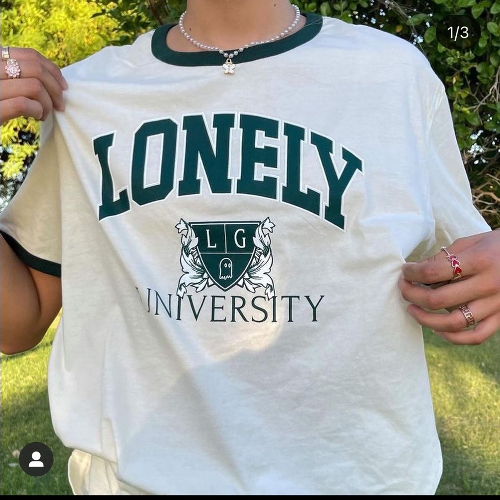 Brand new lonely ghost T-shirt